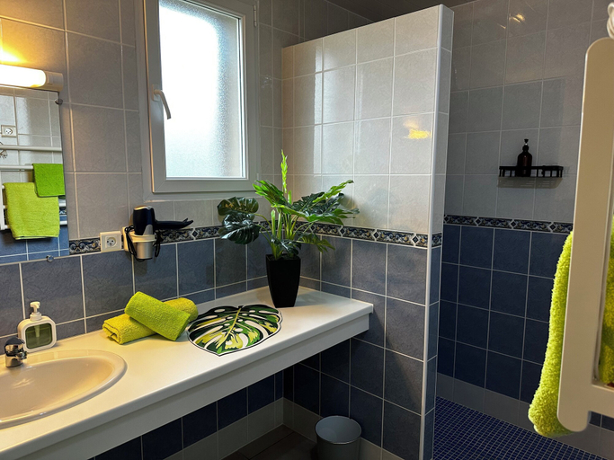 Bathroom 5, Oasis Des Corbières, Aude
