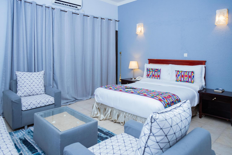 Bedroom, HOTEL HIBISCUS BLVD TRIOMPHAL, Komo-Mondah