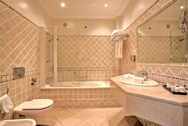 Bathroom 3, Quinta Jacintina My Secret Garden Hotel, Loulé