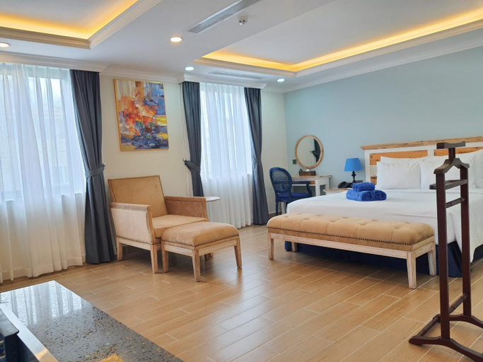 Bedroom 6