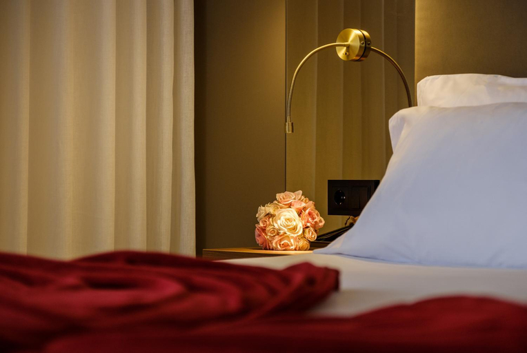 Bedroom 12