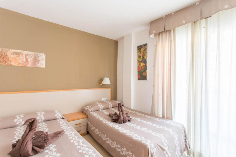Bedroom 4, Hotel Cosmos Tarragona, Tarragona
