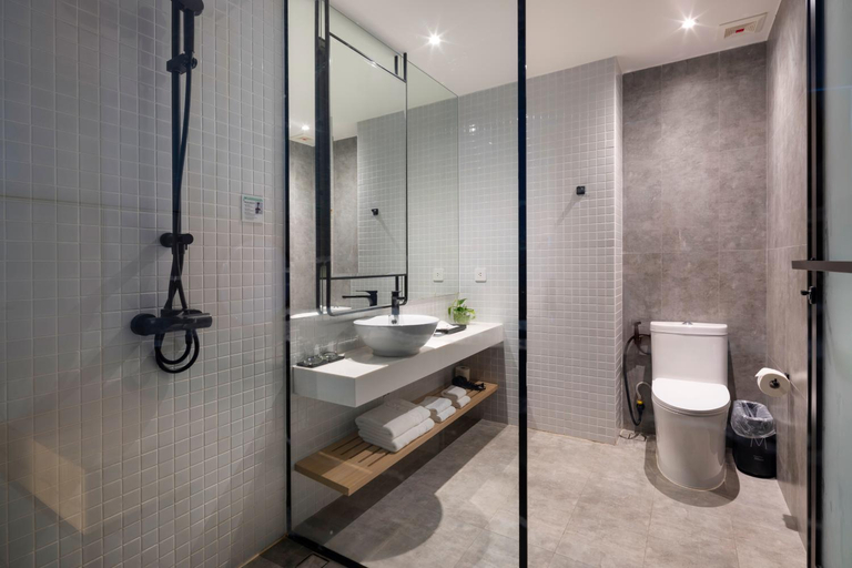 Bathroom 8