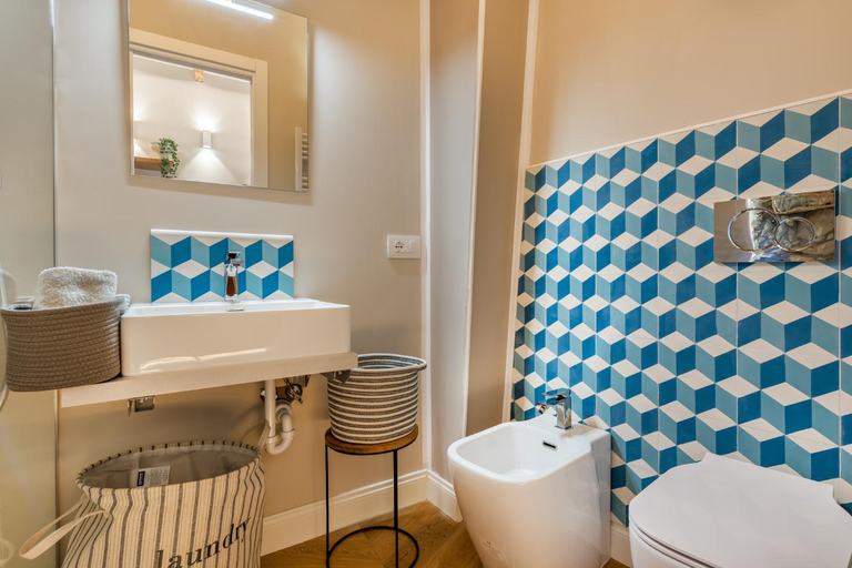 Bathroom 26
