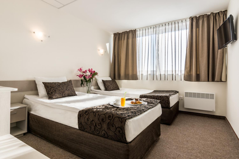 Bedroom 2, Park Hotel Moskva, Stolichna