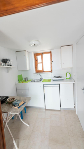 Others 4, Roulas Apartments, South Aegean