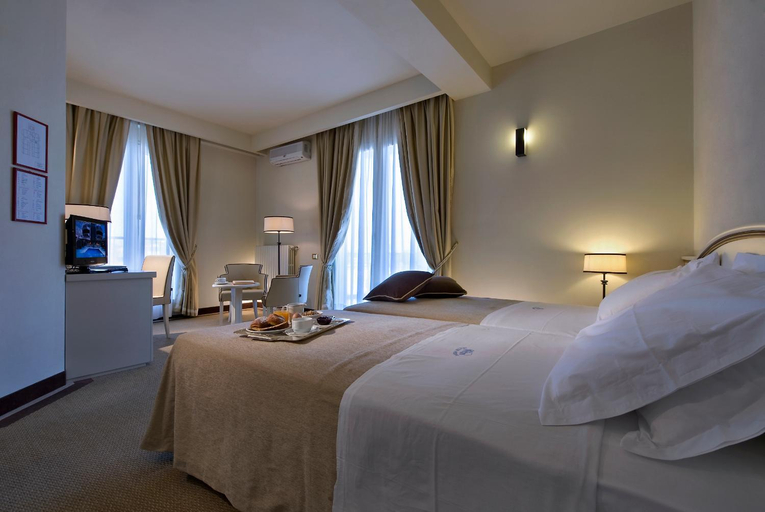 Bedroom 3, Hotel Ariston Molino, Padua