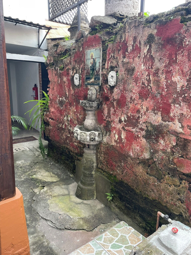 Others 5, Sonnenhaus, Antigua Guatemala