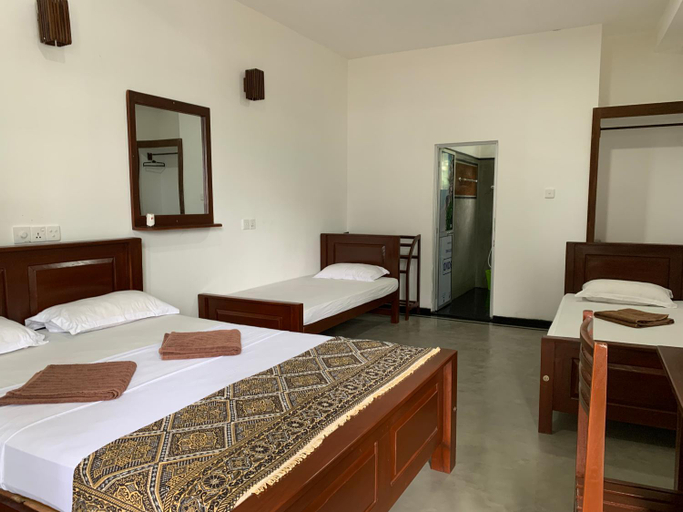 Bedroom 3, Ceylon Surf Guest Holiday Resort, Weligama