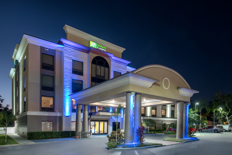 Exterior & Views 2, Holiday Inn Express & Suites BARTOW by IHG, Polk