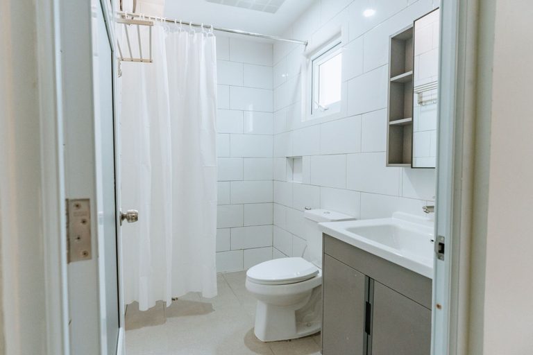 Bathroom 3, Diane Residences, Cebu City