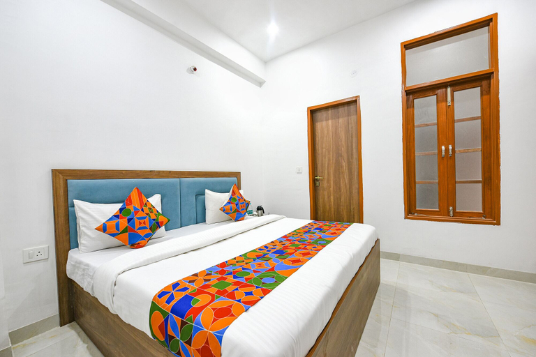 Bedroom 2, FabHotel Blue Stone Stay, Gurgaon