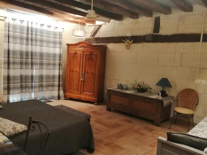 Others 5, Le clos des augers, chambres d'hotes et roulotte, Indre-et-Loire