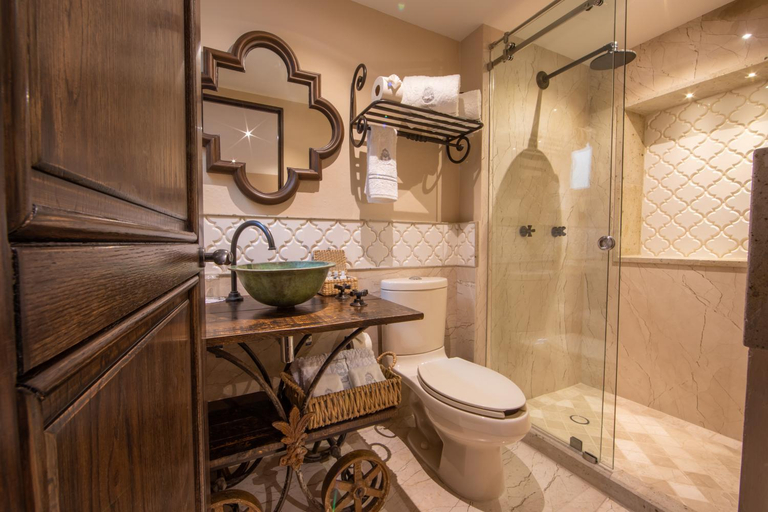 Bathroom 3, Casa Vieja Hotel Boutique, Morelia