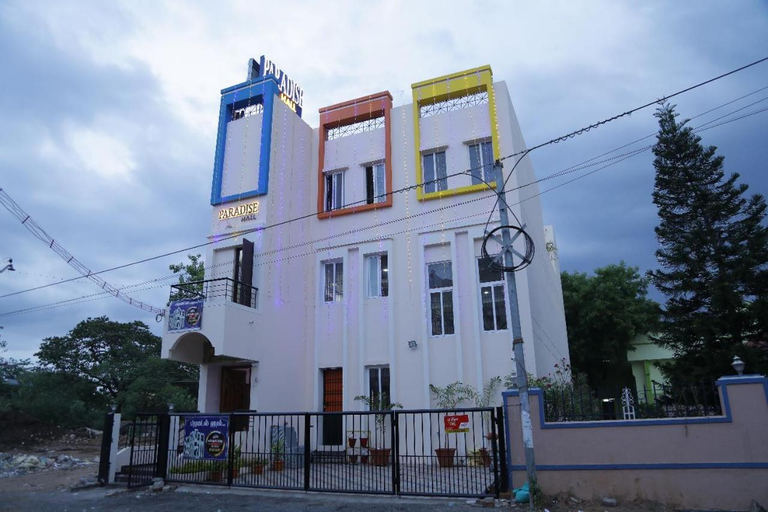 PARADISE BANQUET HALL & A/C ROOMS, Madurai