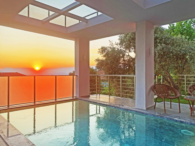 3, Villa With a Private Heated Pool, Jacuzzi, Overlooking Spectacular Views Of The Sea, Kaş