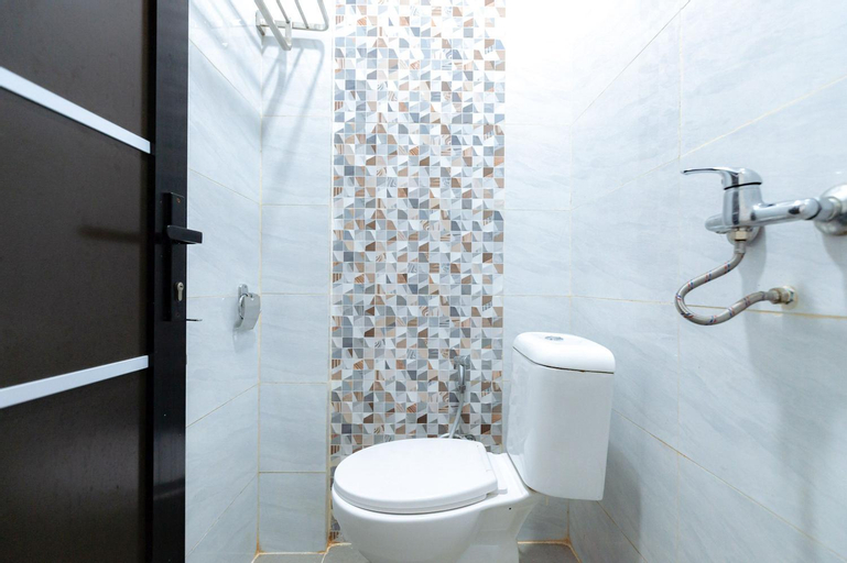 Bathroom 5