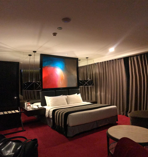 Bedroom 28