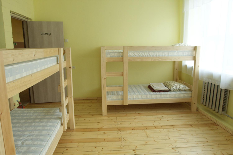 Bedroom 4, Naktsmitne Elksni, Jekabpils