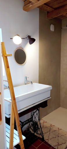Bathroom 4, Gîte de La Pyranvôle, Saône-et-Loire