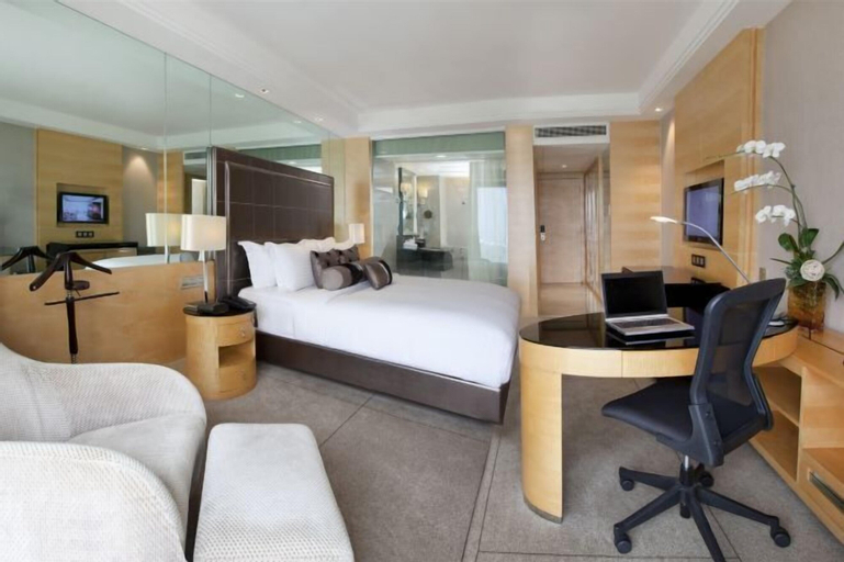 Bedroom 14