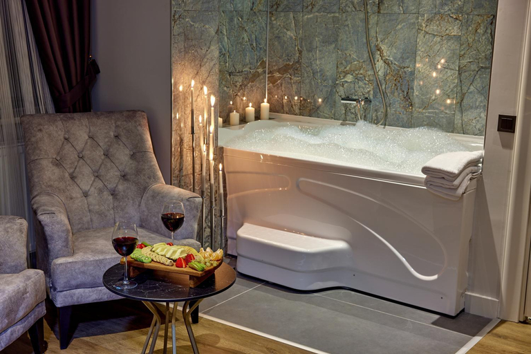 Bathroom 4, The Bold Hotel, Beşiktaş