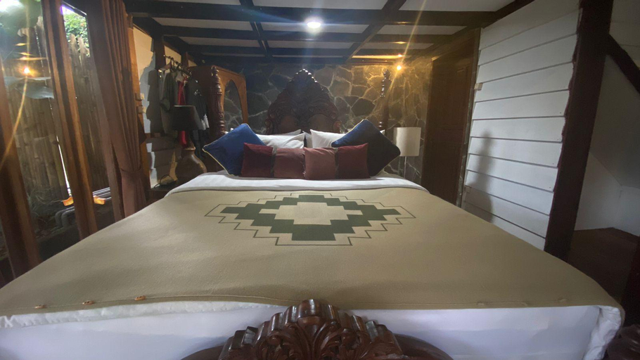 Bedroom 13