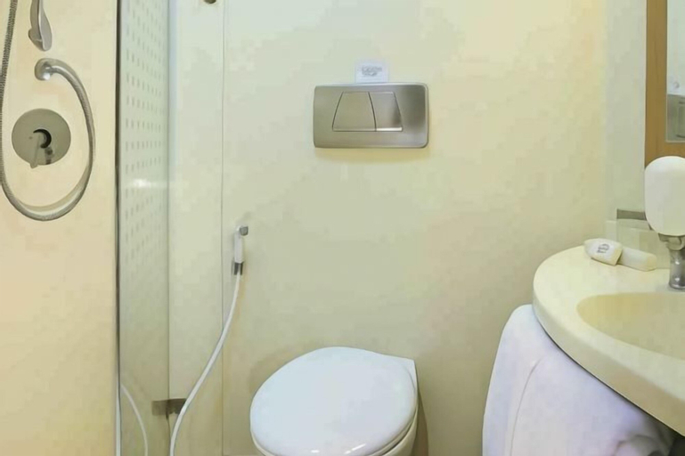 Bathroom 2