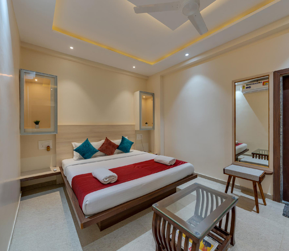 Others 2, Hotel Vimleshwar, Kolhapur
