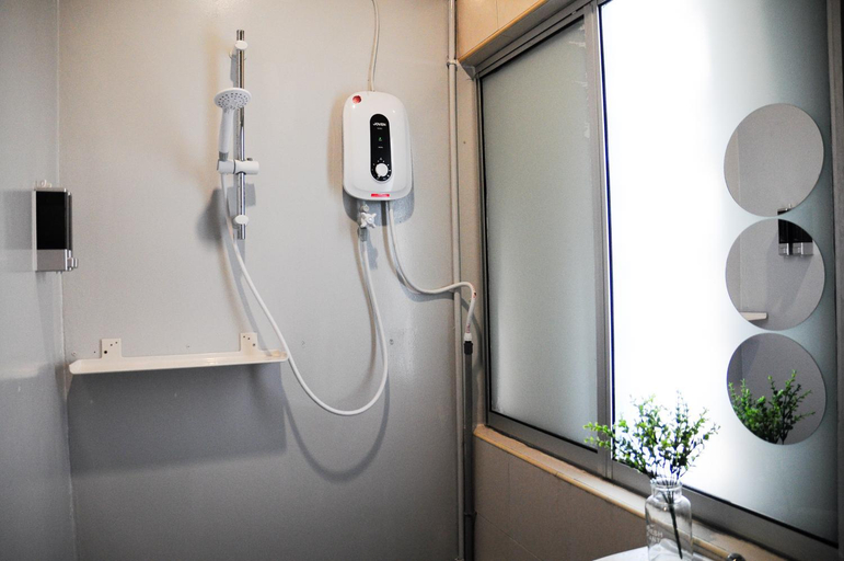 Bathroom 5, GRAYHAUS SOHO Ipoh, Kinta