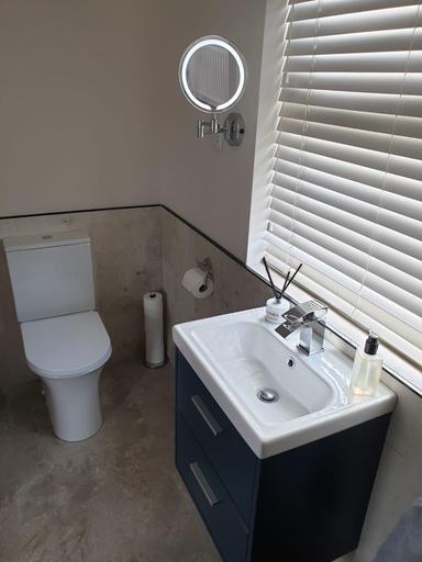Bathroom 3, Sunbeam bed and breakfast, Mid and East Antrim