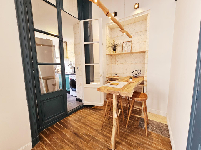 Dining Room 14