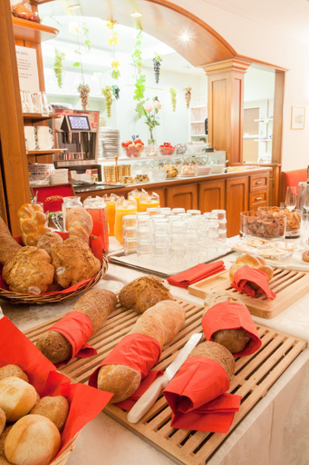 Food & Drinks 3, Hotel Schmid & Alfa, Schwyz