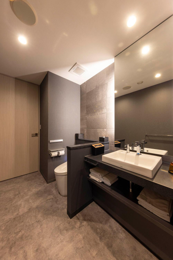 Bathroom 3, Hotel Granbinario Tsuruga, Tsuruga