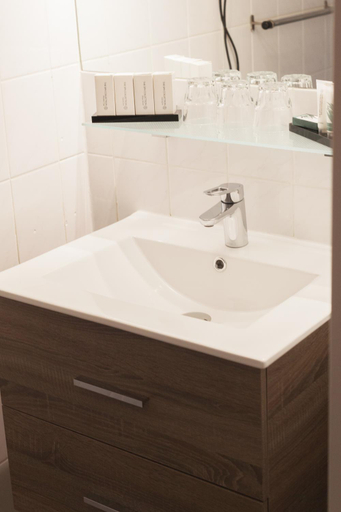 Bathroom 4, Hanze Hotel Zwolle, Zwolle