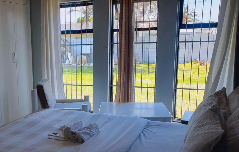 Bedroom 3, Sweet Home39 Guest House Summerstrand, Nelson Mandela Bay