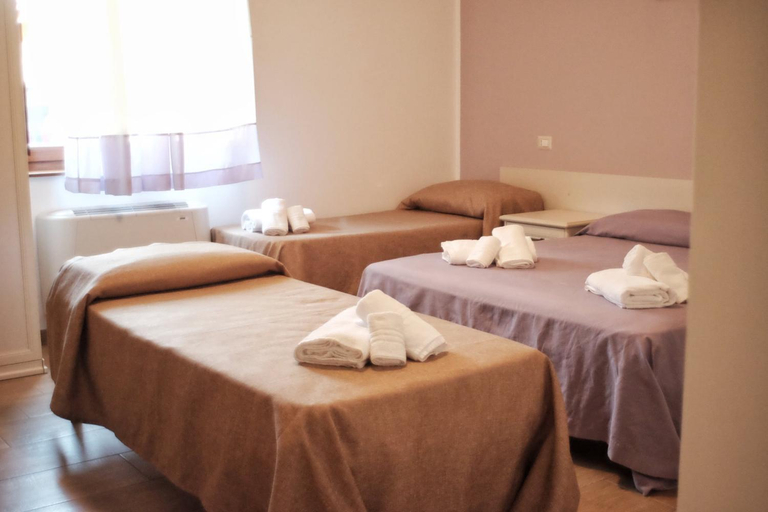 Bedroom 2, Agriturismo ALBACHIARA, Cosenza