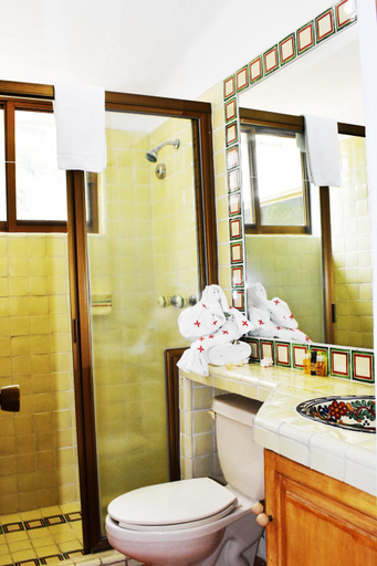 Bathroom 5, Casa Iguana Mismaloya, Puerto Vallarta