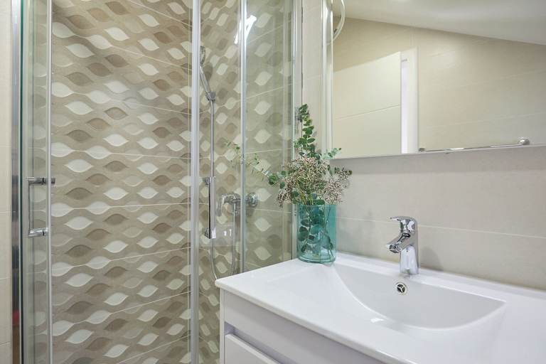 Bathroom 4, Hedera Estate, Villa Hedera XVI, Pojezerje