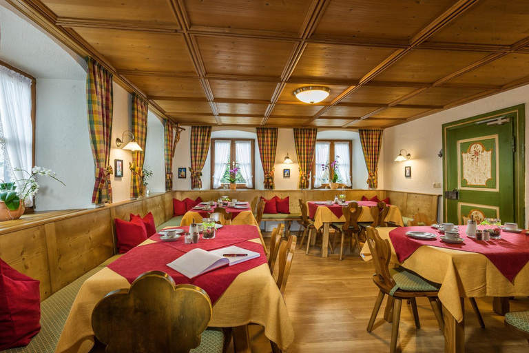 Food & Drinks 5, Gastehaus Enzianhof Hotel Garni, Garmisch-Partenkirchen