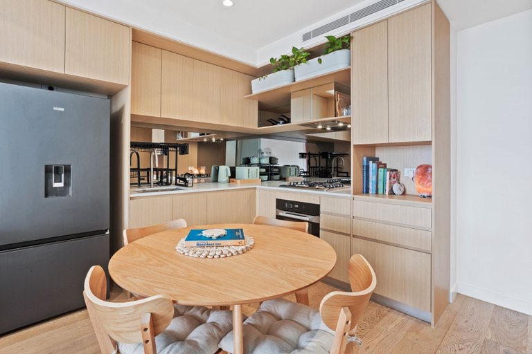 Others 5, Luxury Hinterland View on Palm Beach, Gold Coast
