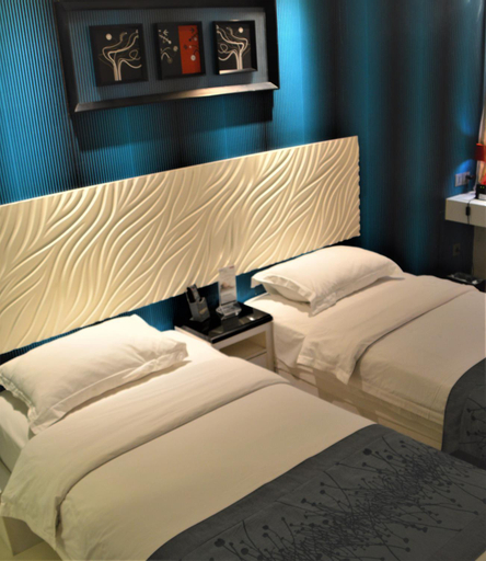 Bedroom 9