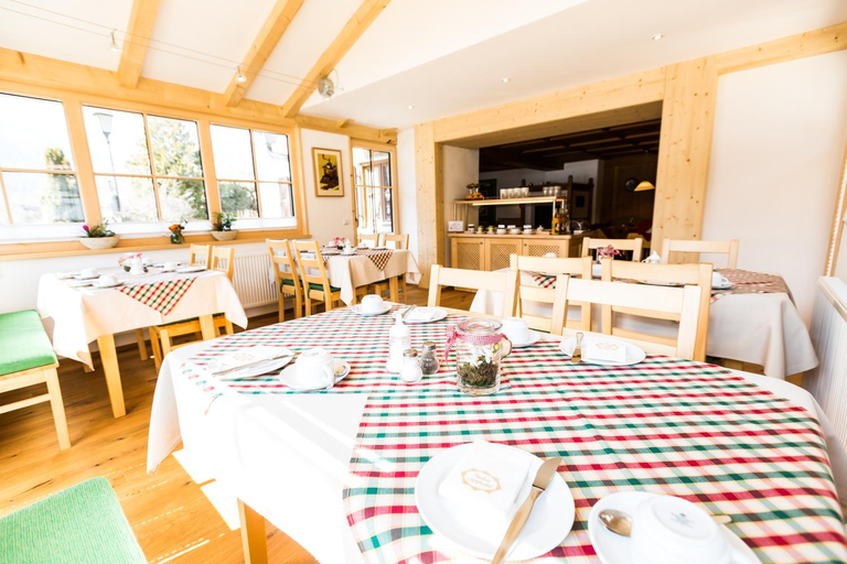 Food & Drinks 4, Gastehaus Enzianhof Hotel Garni, Garmisch-Partenkirchen