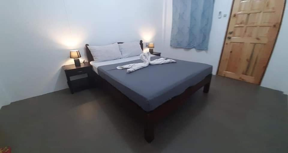 Others 3, A&C Aquino Guesthouse, Moalboal