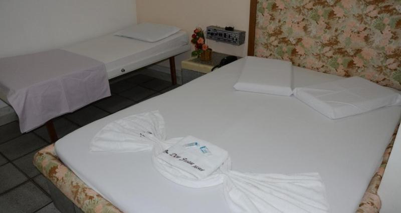 Bedroom 2, Hotel Don Juan, Salvador