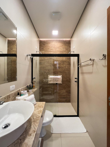 Bathroom 2, Gardenian Boutique Hotel, São Roque