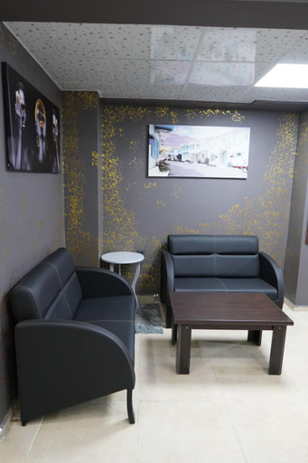 Others 4, Hotel Resat, Konak
