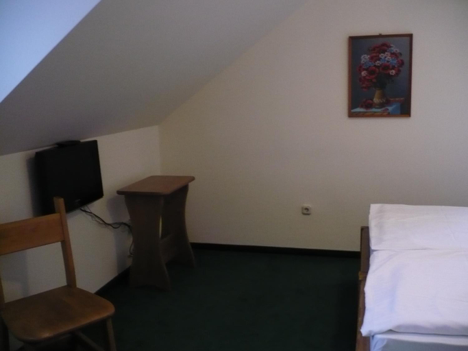 Bedroom, St. Hubertus Etterem es Panzio, Pétervására