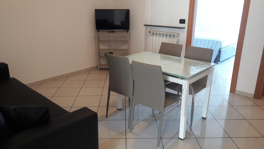 Others 2, Residenza Leonarda, Savona