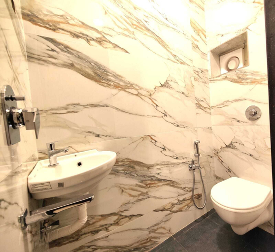Bathroom 4, CASA FREDNA, North Goa